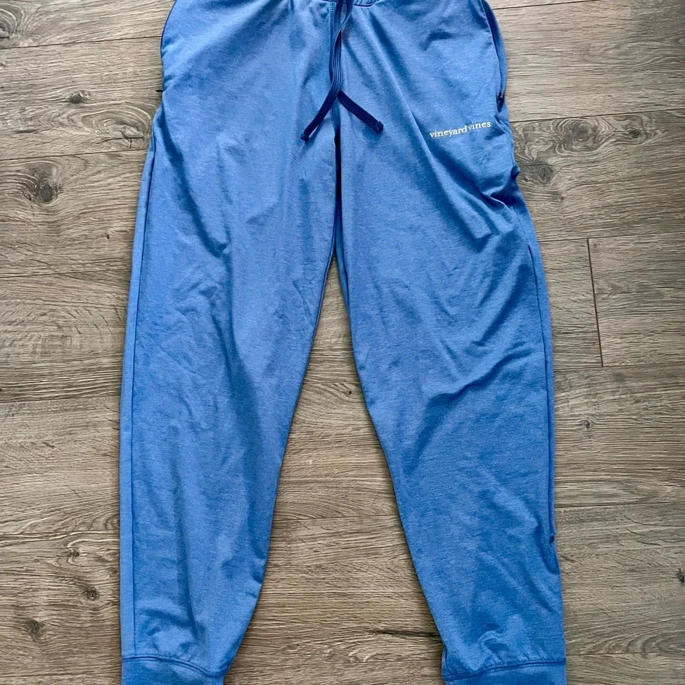 Vineyard Vines Performance Joggers Men’s Small Blue Athletic Lounge Pants - Picture 3 of 7
